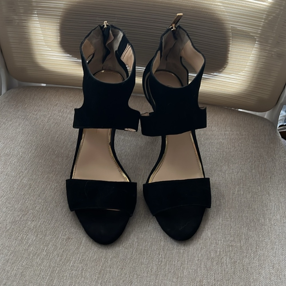 EUC Jessica Simpson black brushed leather heels zip back 9 - Picture 4 of 6